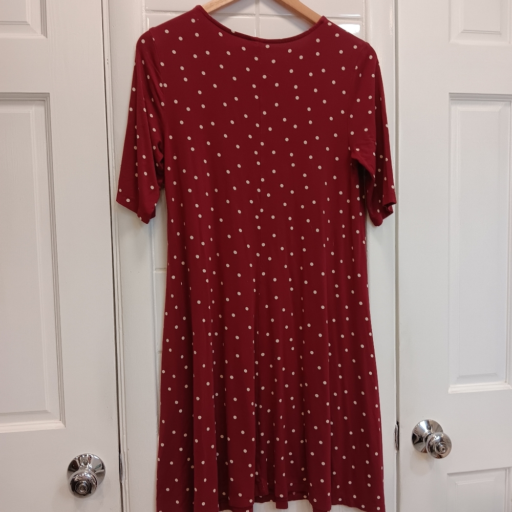 Old Navy, Sz Medium, mini swing dress, Red polka dot.